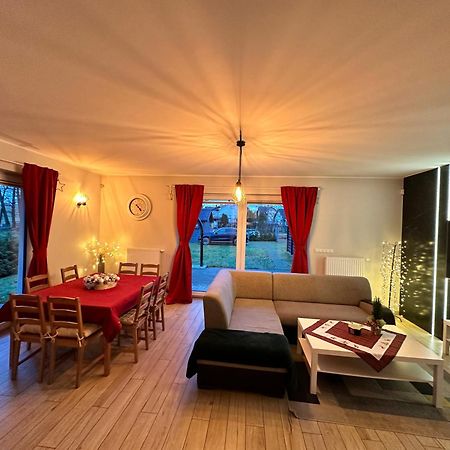 Vila Domowy Zakatek Tuchom Exteriér fotografie