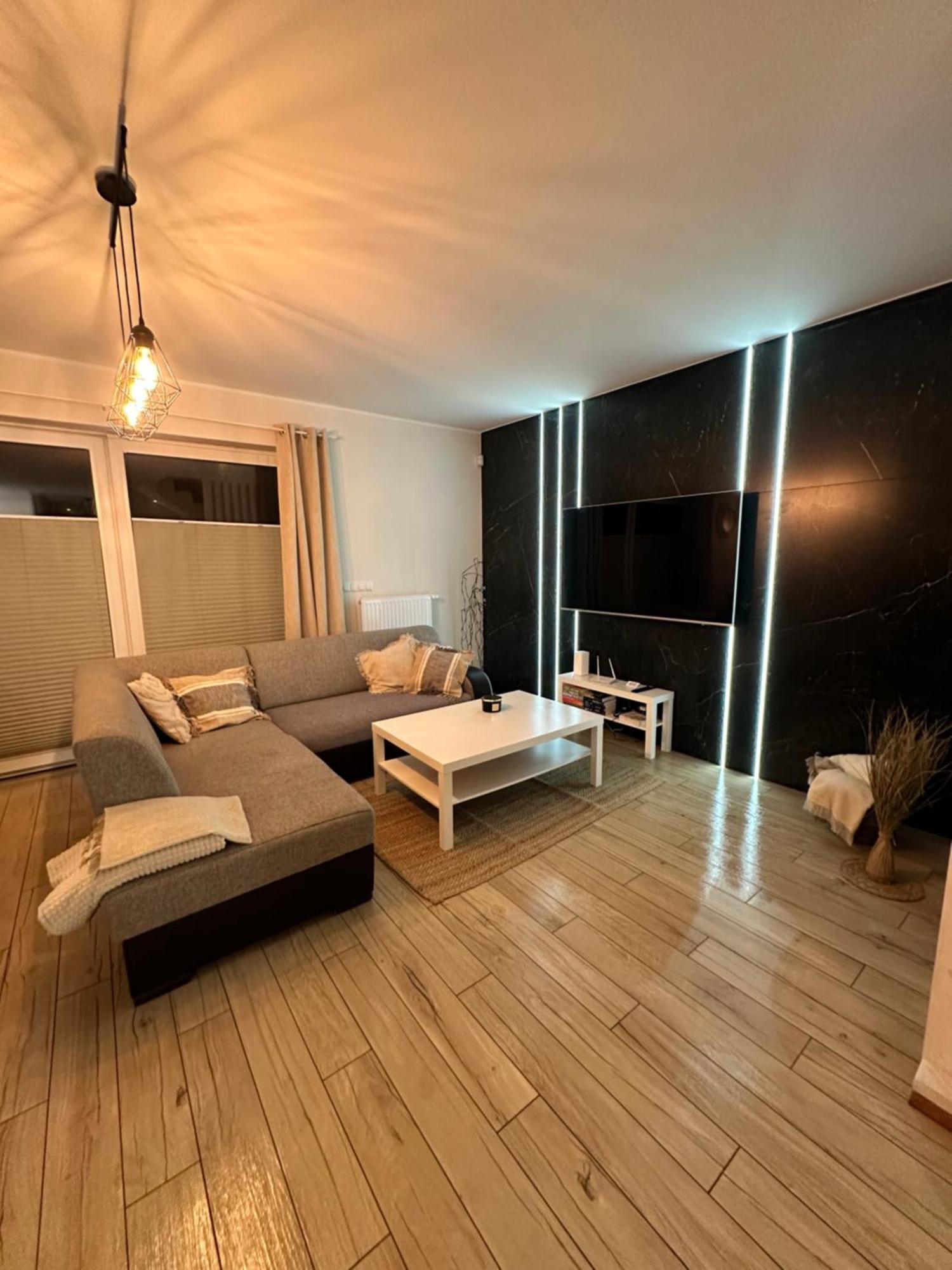 Vila Domowy Zakatek Tuchom Exteriér fotografie